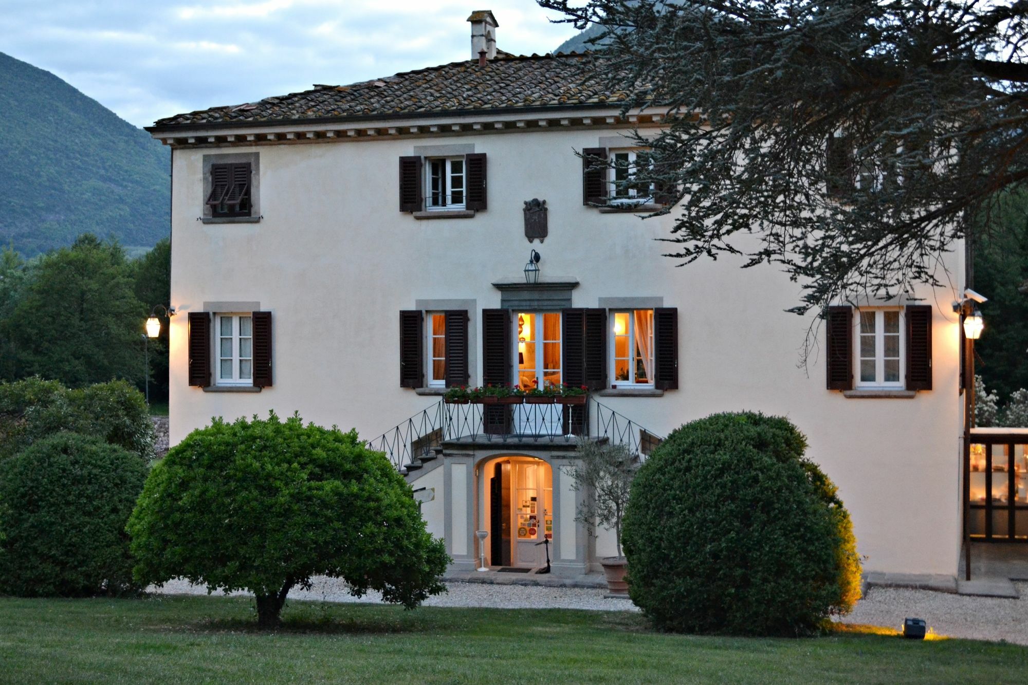 Hotel Albergo Villa Marta Lucca Bagian luar foto
